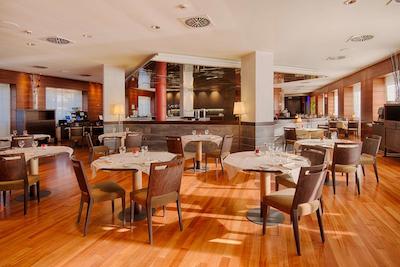 ان اچ بولونیا ویلانوا