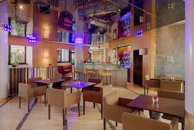 ان اچ بولونیا ویلانوا