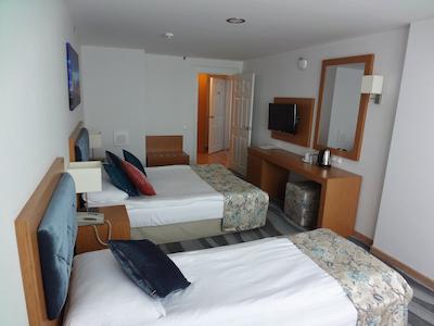 دورو سوئیتس هتل