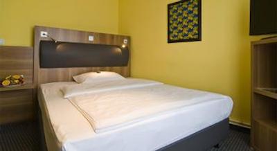 جی هتل هتل اند لیوینگ هانوفر