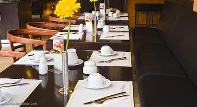 جی هتل هتل اند لیوینگ هانوفر