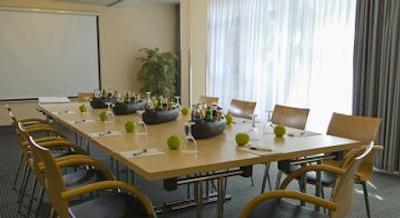 جی هتل هتل اند لیوینگ هانوفر