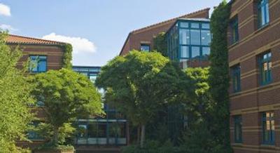 جی هتل هتل اند لیوینگ هانوفر