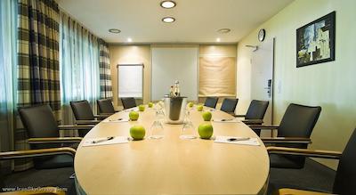 جی هتل هتل اند لیوینگ هانوفر