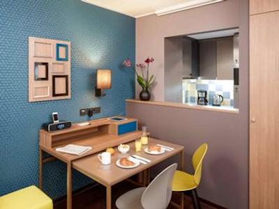 اداگیو کلن سیتی