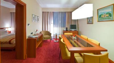 اینترنشنال