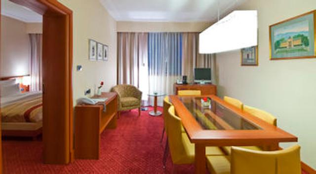 اینترنشنال