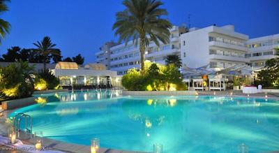 هیلتون پارک