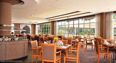 هیلتون پارک