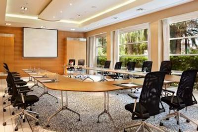 هیلتون پارک