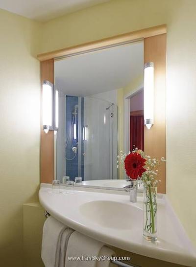 آیبیس بورسا