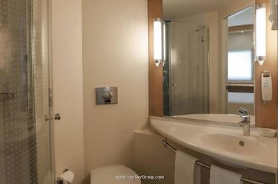 آیبیس بورسا