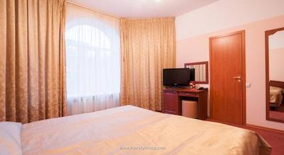 کامفیتل دمیدو بریج هتل