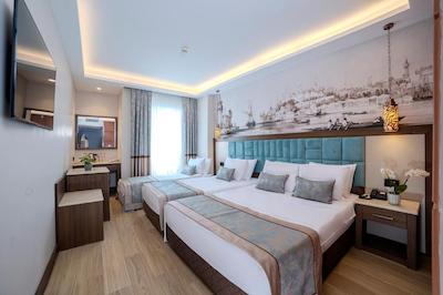 گرند هیلاریوم هتل