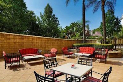 سندتن هیلتون