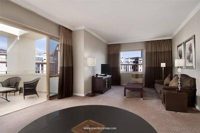 سندتن هیلتون