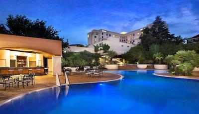 سندتن هیلتون