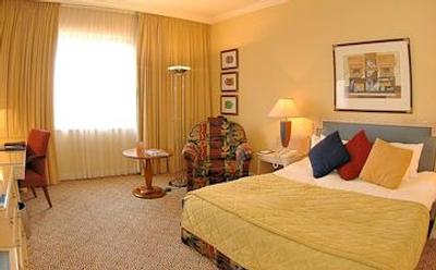 سندتن هیلتون