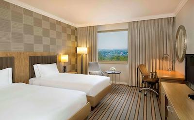 سندتن هیلتون