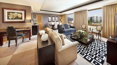 سندتن هیلتون