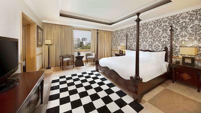 سندتن هیلتون