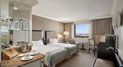 سندتن هیلتون