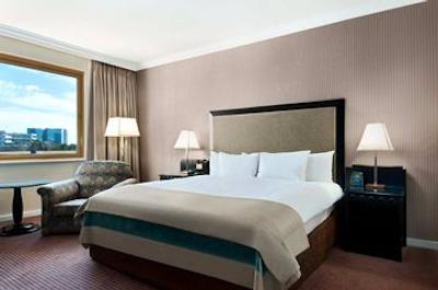 سندتن هیلتون