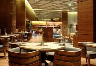 همپتون بای هیلتون بورسا