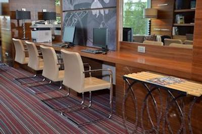 همپتون بای هیلتون بورسا