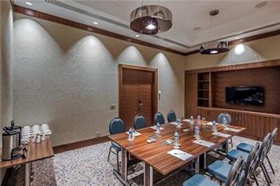 همپتون بای هیلتون بورسا