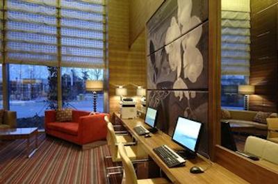 همپتون بای هیلتون بورسا