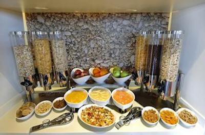 همپتون بای هیلتون بورسا