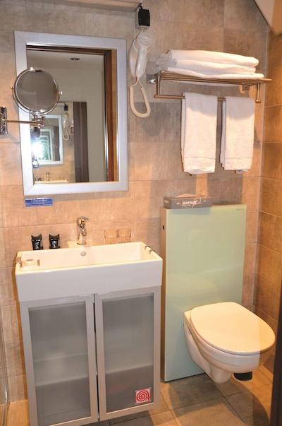 بست وسترن کمپن آپارتمان