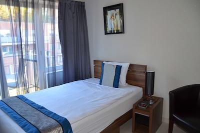 بست وسترن کمپن آپارتمان