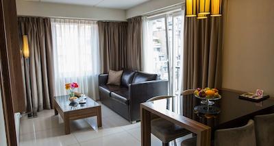 بست وسترن کمپن آپارتمان