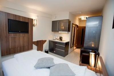 بست وسترن کمپن آپارتمان