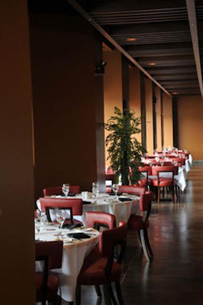 هیلتون نیاگارا فالس فالسویو هتل