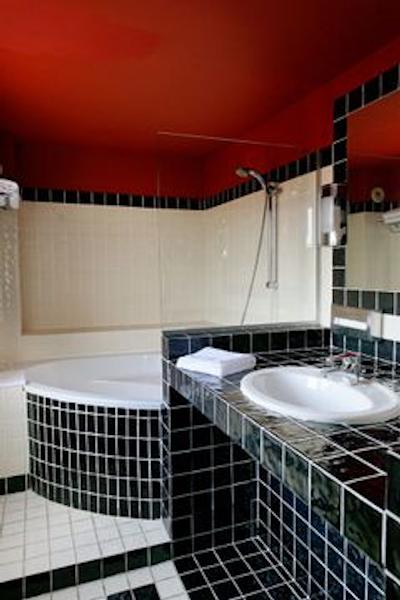 نیو هتل بمپرد