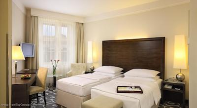 گرند هتل بوهمیا