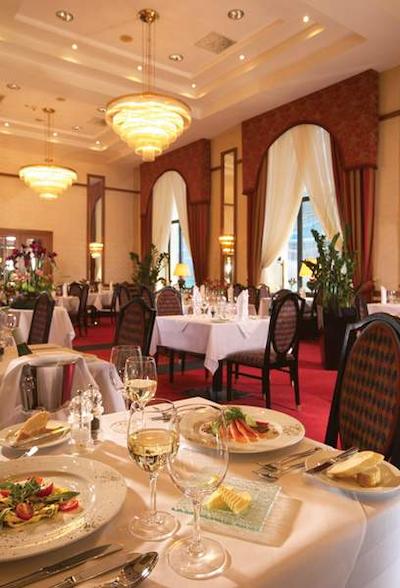 گرند هتل بوهمیا