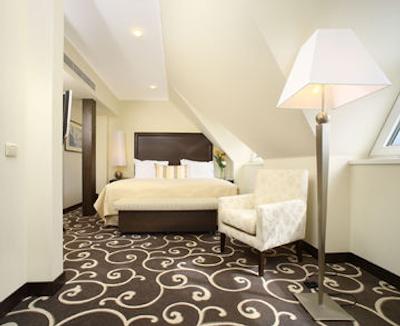 گرند هتل بوهمیا