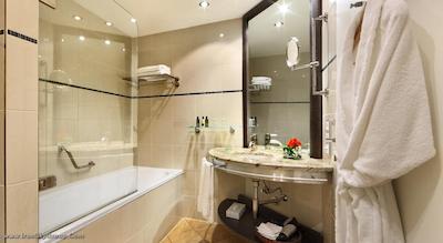 گرند هتل بوهمیا