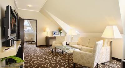 گرند هتل بوهمیا