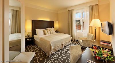 گرند هتل بوهمیا