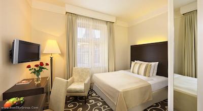 گرند هتل بوهمیا