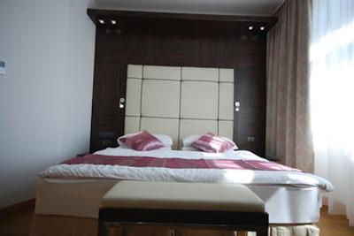 بست وسترن پلاس هتل آرکادیا