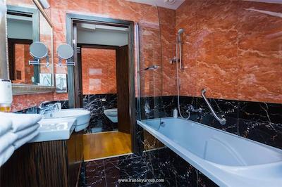 بست وسترن پلاس هتل آرکادیا