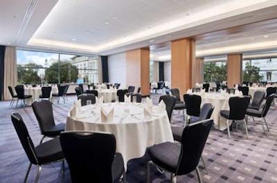 هیلتون وین استدتپارک