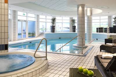 کرون پلازا هتل آمستردام س