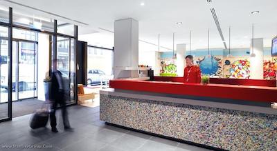 آیبیس استایلس برلین میت